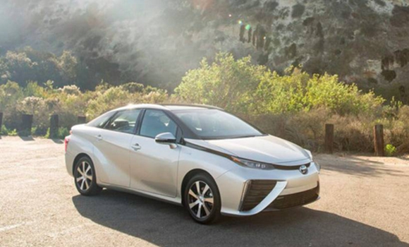 小三上位,氢燃料电池车能扛起新能源的大旗吗