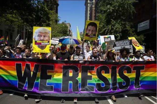 旧金山和纽约两大LGBT发源地进行同性恋游行活动!