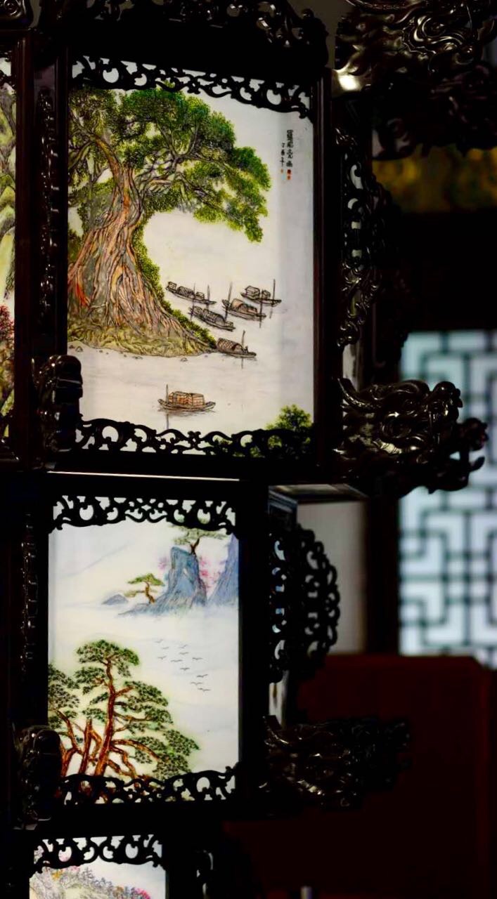 日丽瑶台,云飞画栋;香凝宝殿,乐奏钧天。--不