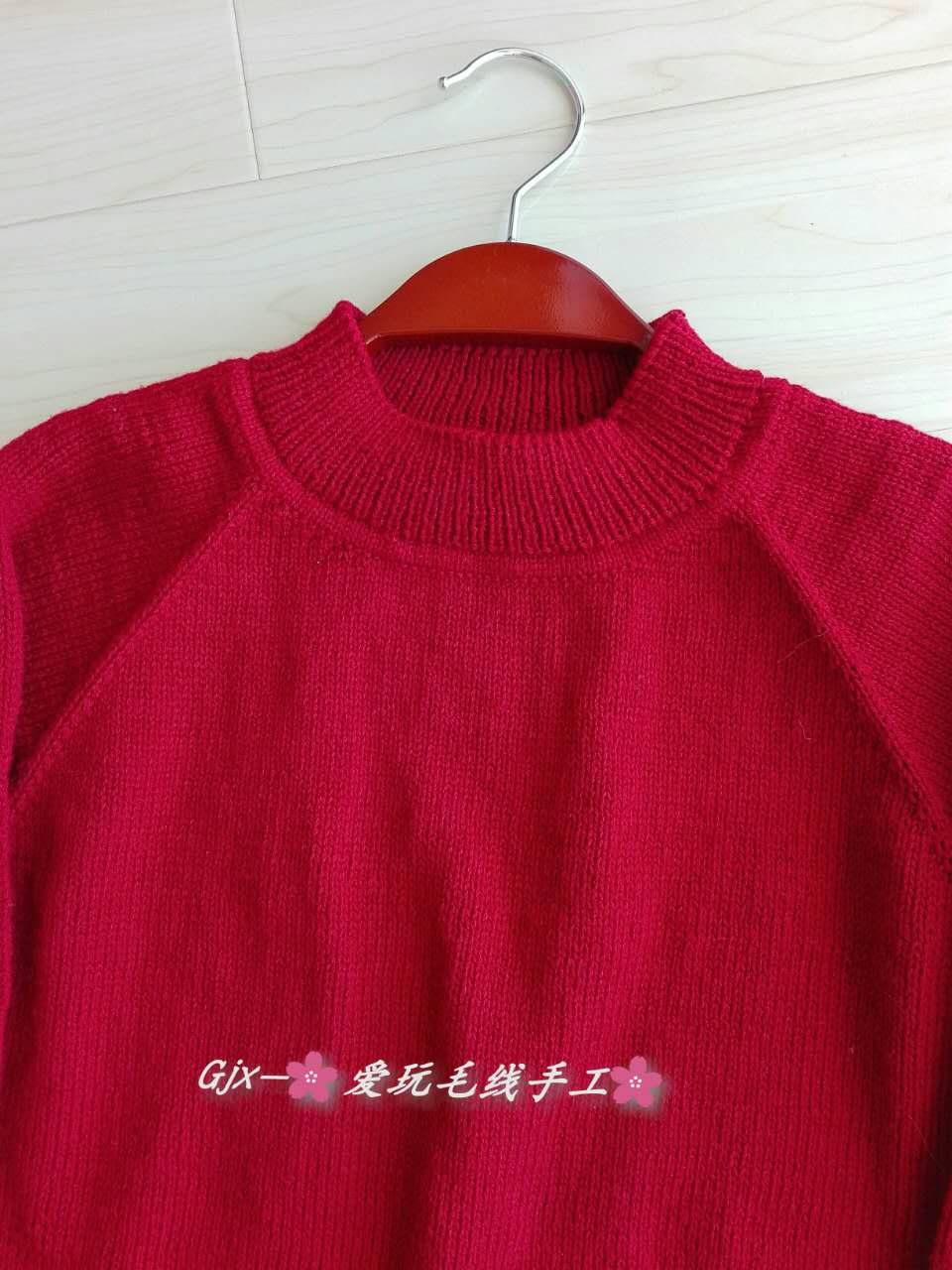 给老公的礼物,温暖牌枣红色羊绒毛衣