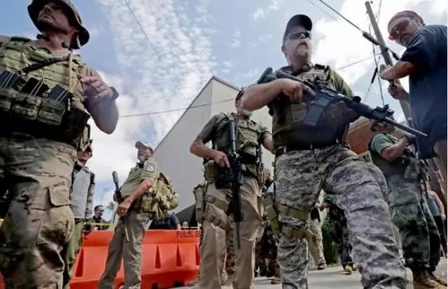 美国内乱四起,全球集体反攻!俄罗斯率先出击,德