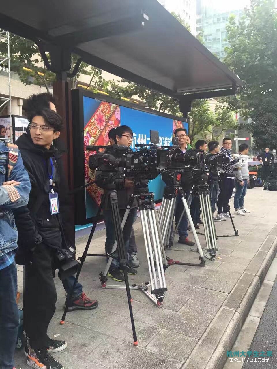 【浙江电视台品牌栏目】现招聘:栏目广告业务