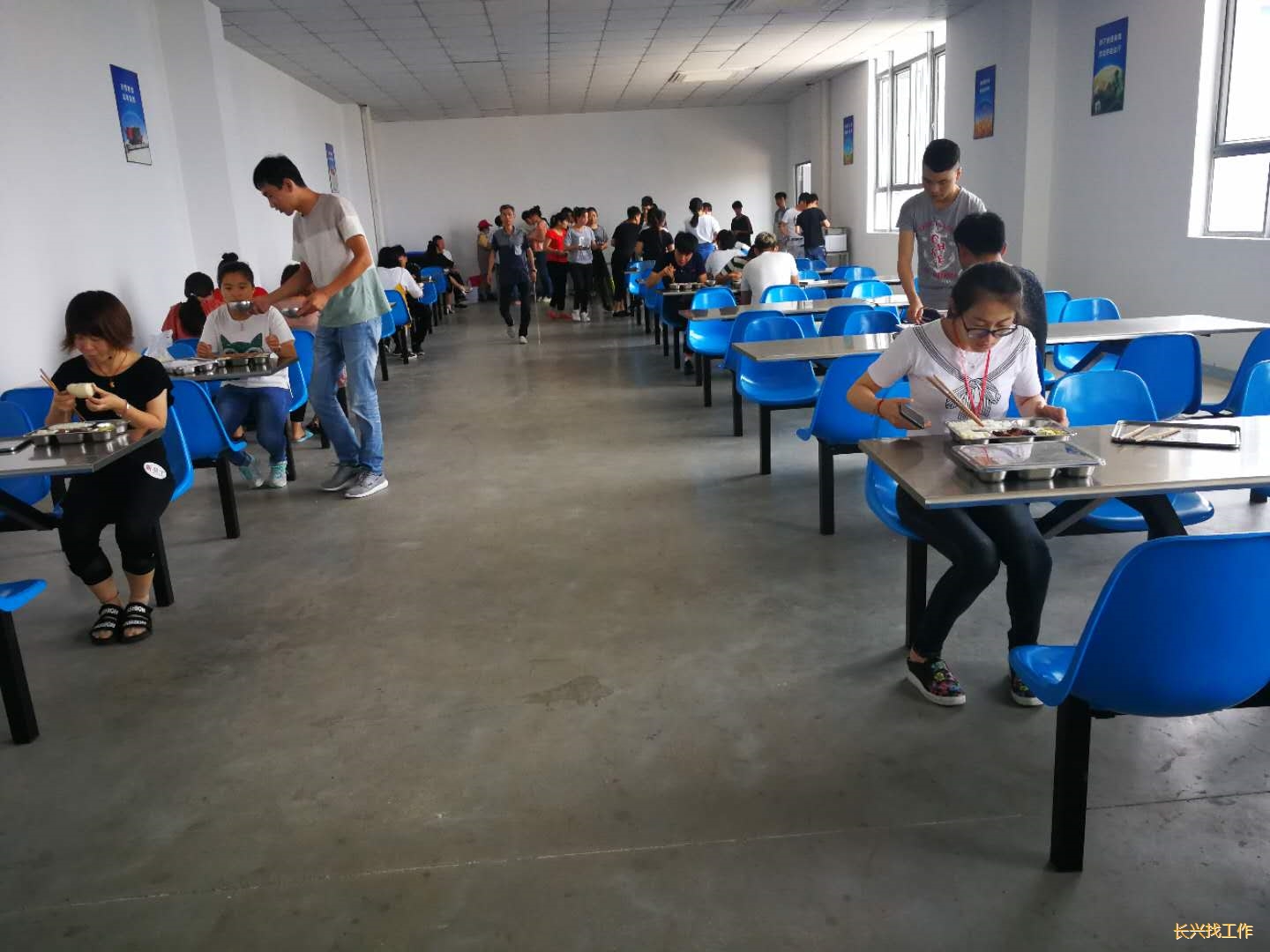 浙江锦泰电子招聘暑假工、临时工、长期工