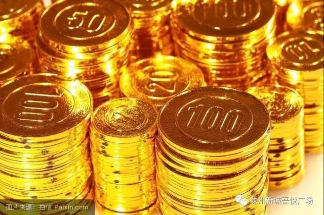 你别动,对,说你呢,天台人满了,换个地方吧每年的