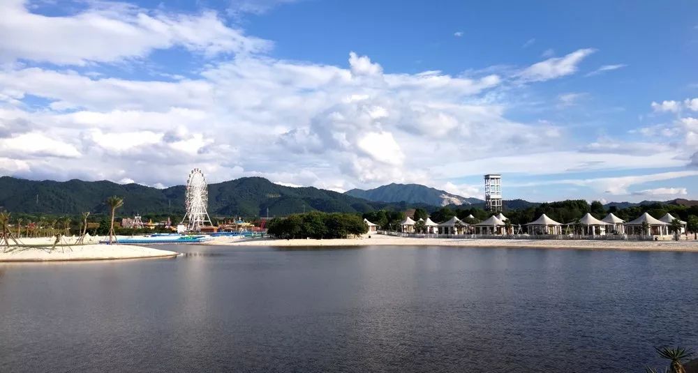 【鳳棲小鎮-仙鳳三寶杯】萍鄉市首屆沙灘氣排球大賽,更多波濤胸湧的