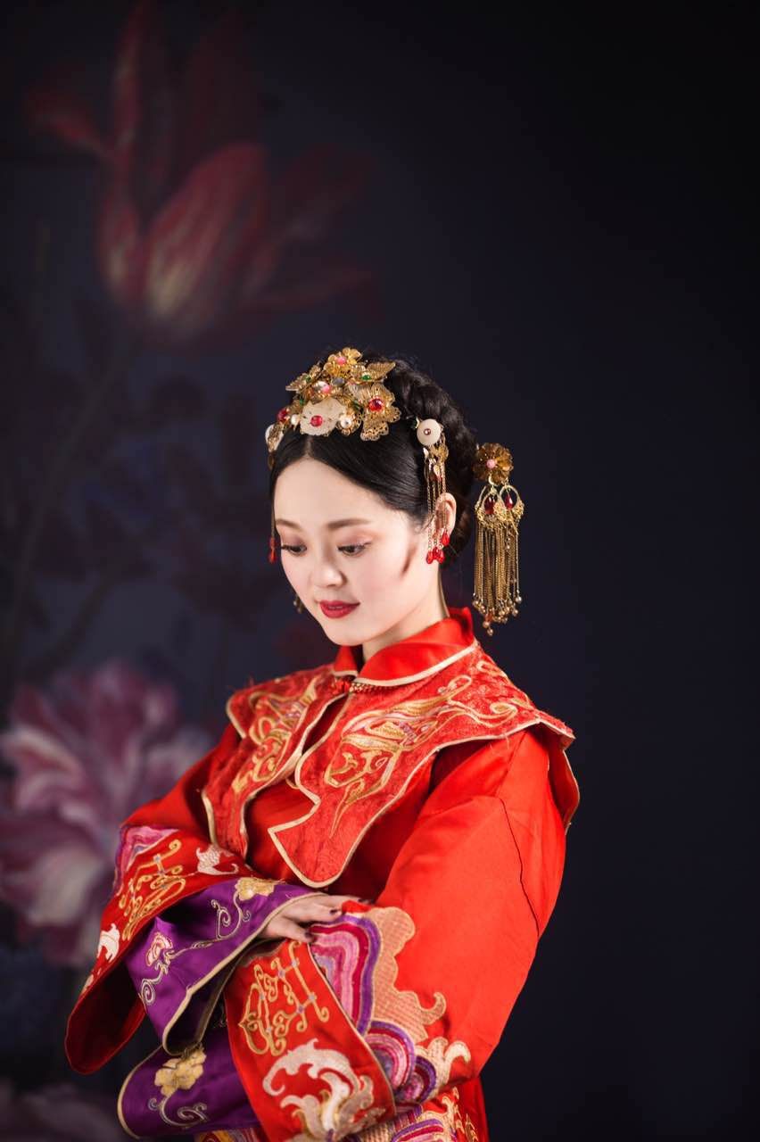 古徽州古装骑马抬花轿婚礼,新郎张玉龙,新娘方夏颖航拍无人机直播