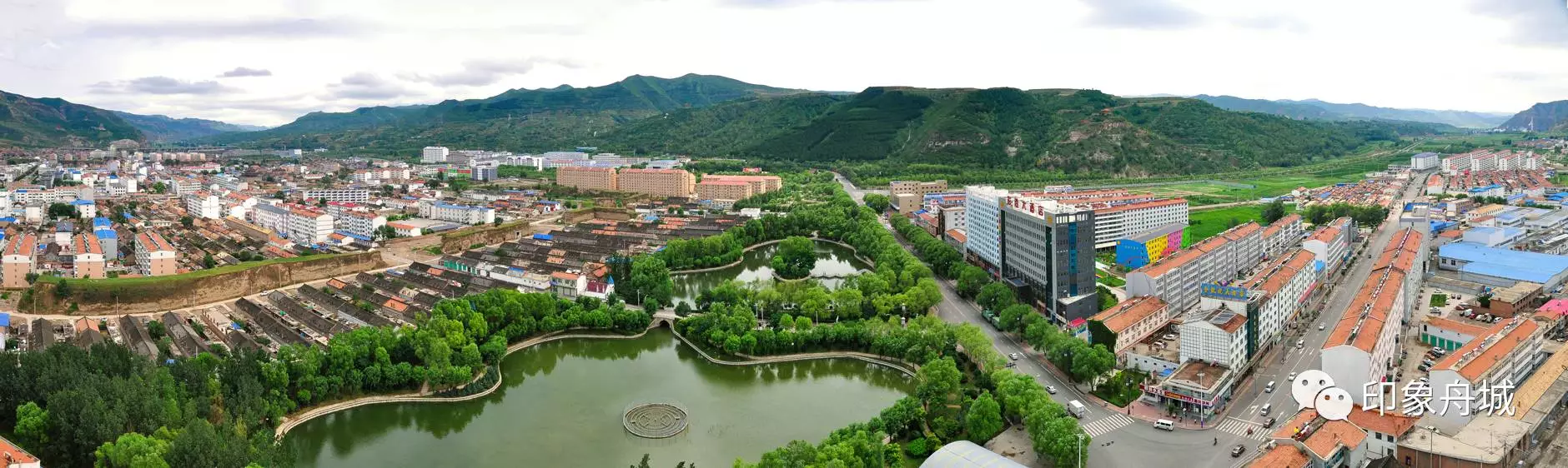 岢岚县喜迎"十九大 " ,欢庆"重阳节 "文化展演