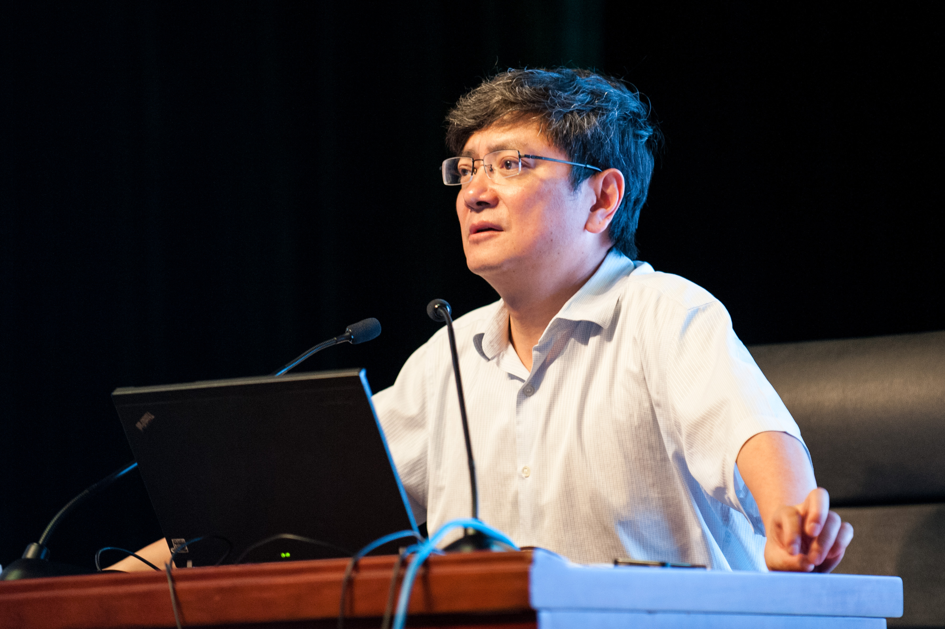 中国强大的真正希望浙江大学郑强演讲(2)