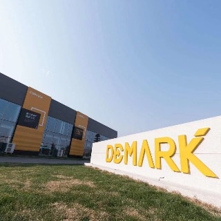 德玛克长兴注塑系统有限公司招聘仓管,数控技师,数控学徒多名