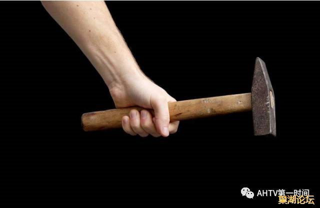 合肥一男子怀疑前妻与他人有染,购买铁锤对其头部猛砸泄愤!