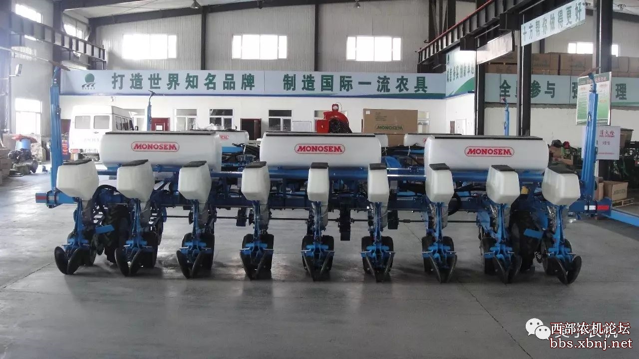 世界知名气吸式播种机----满胜