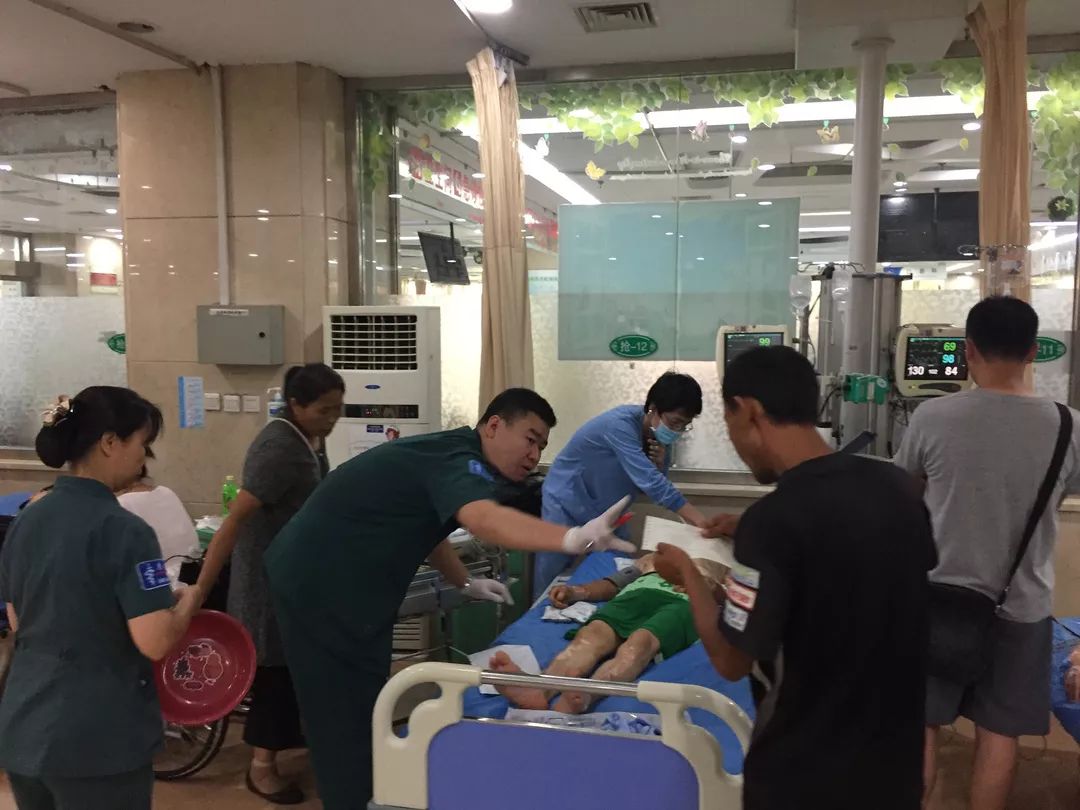 盛京医院急诊抢救中暑病人
