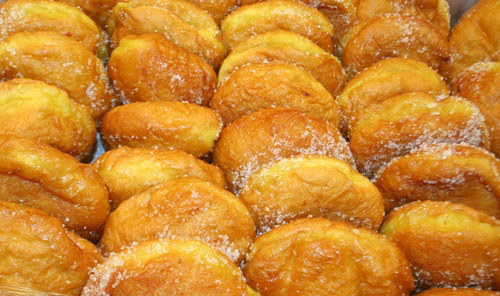 药糖,油炸面包 为无处安放的乡愁来一把零食