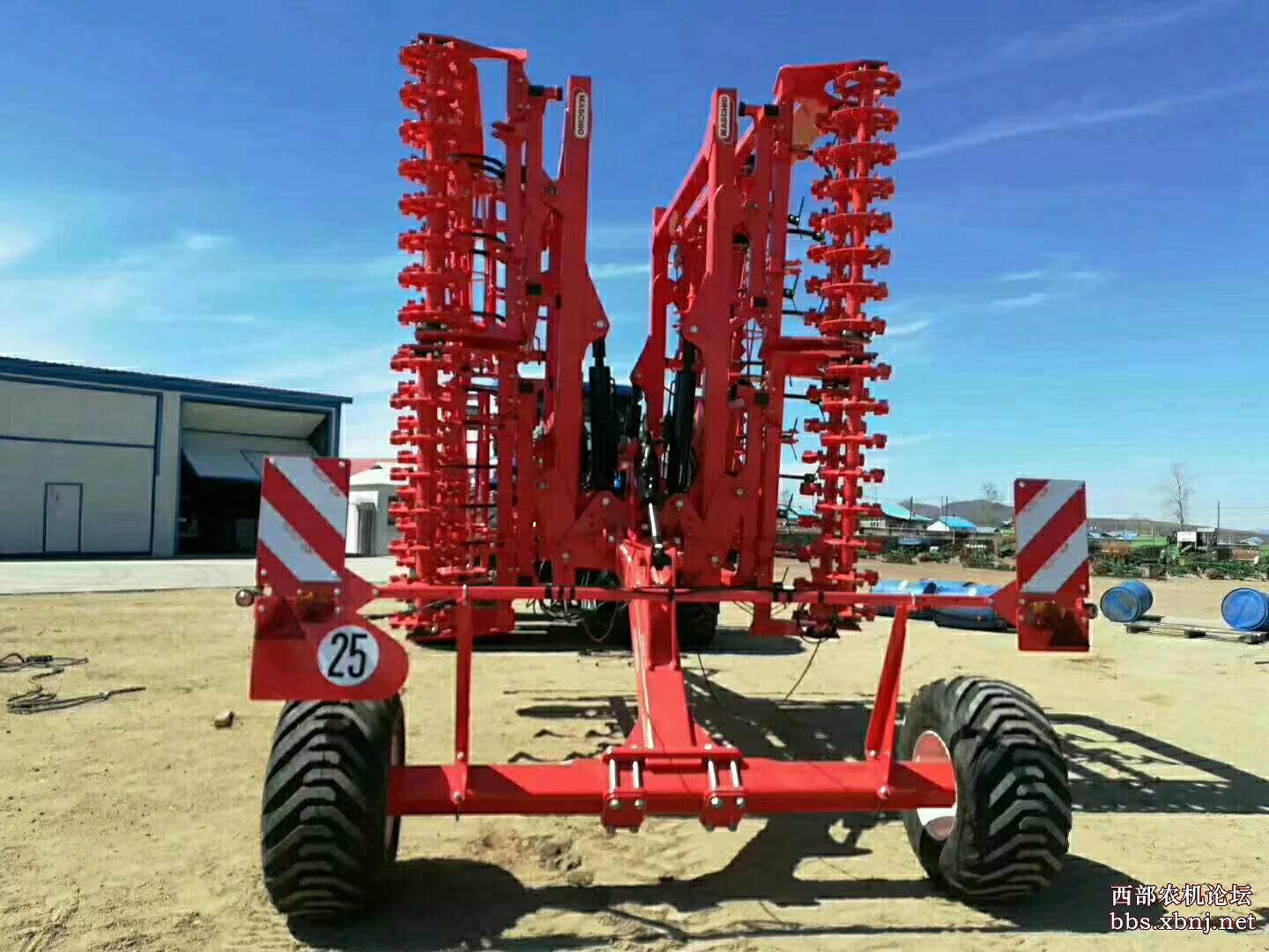 马斯奇奥苗床整地机助您增产增收