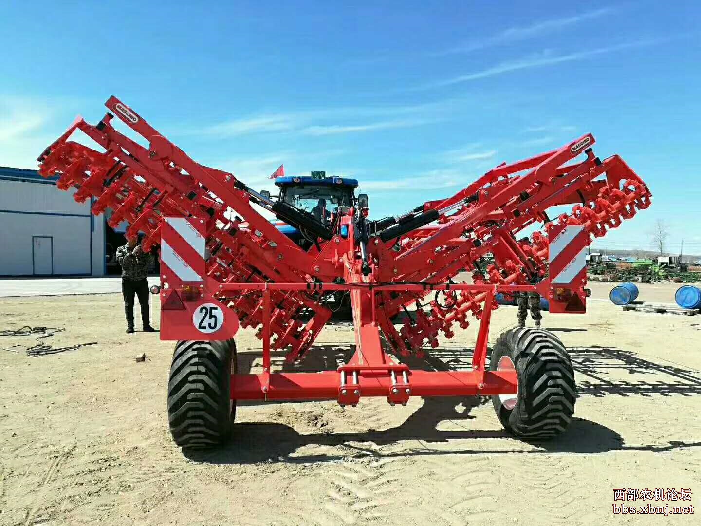 马斯奇奥苗床整地机助您增产增收