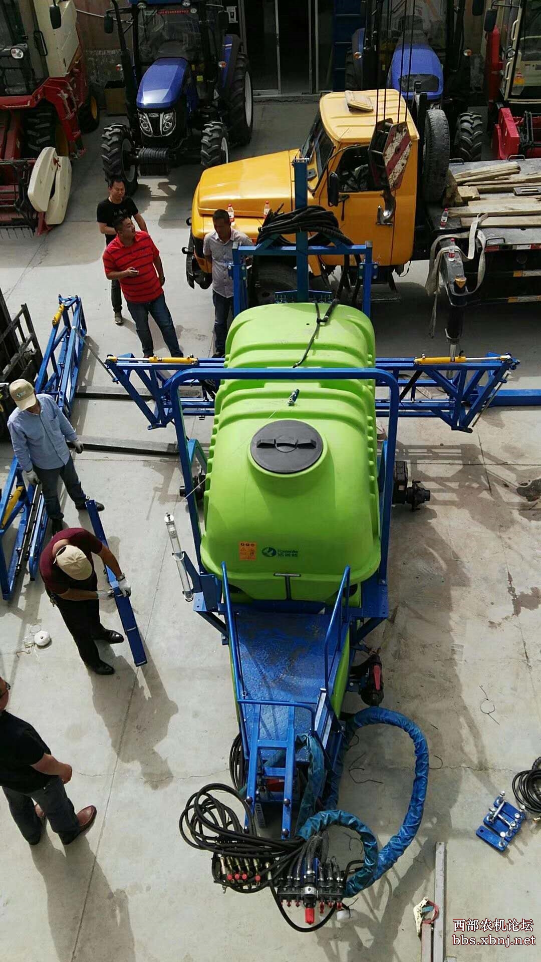 高效植保机械——法美特22米牵引式喷药机!