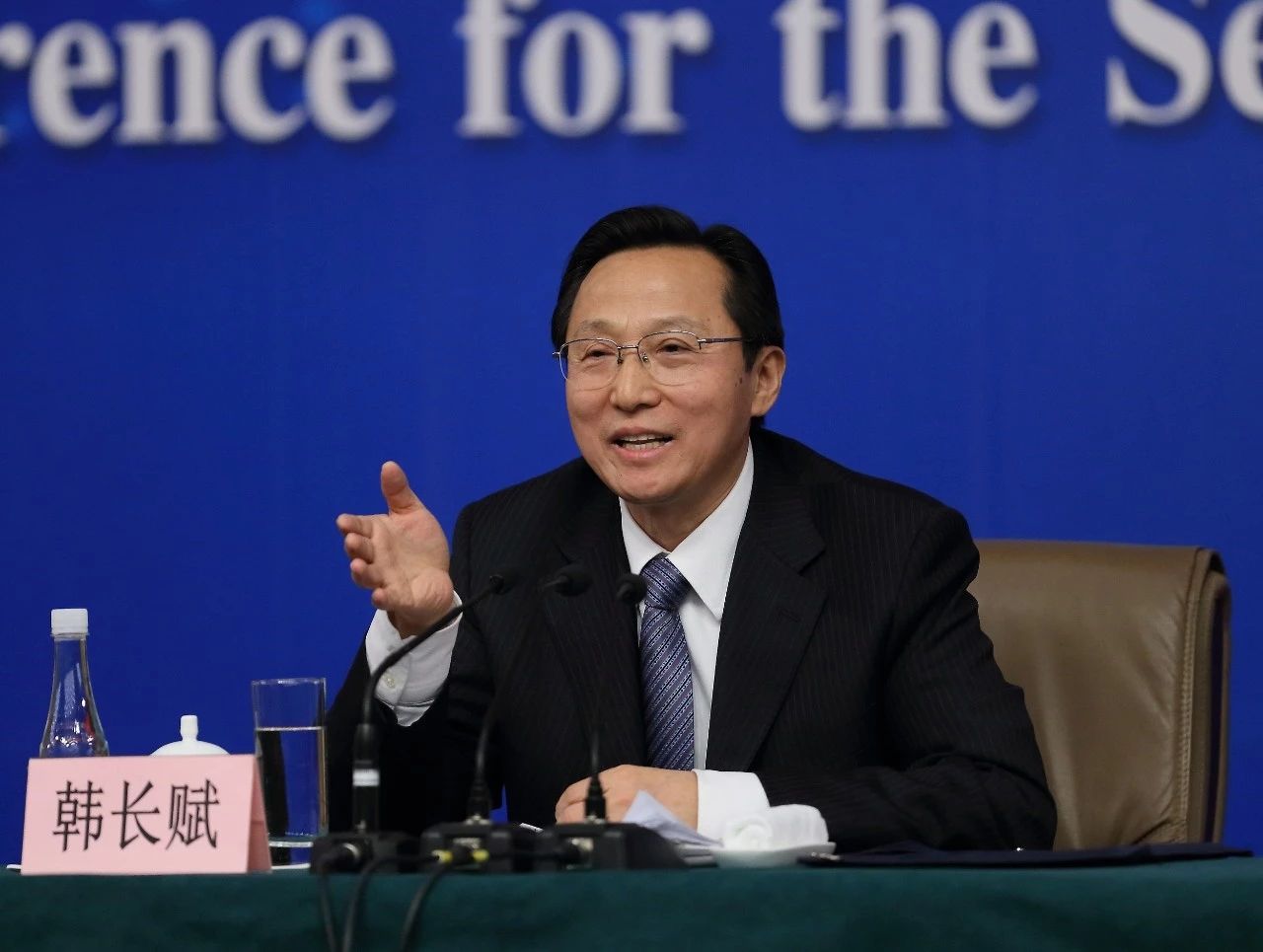 新闻来了〔2018.06.22〕(转自央视新闻)