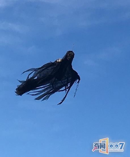 儿时的噩梦成真,美国人做了一个会飞的摄魂怪